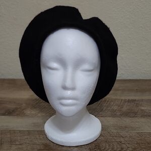 Classic Black Beret Hat Accessory